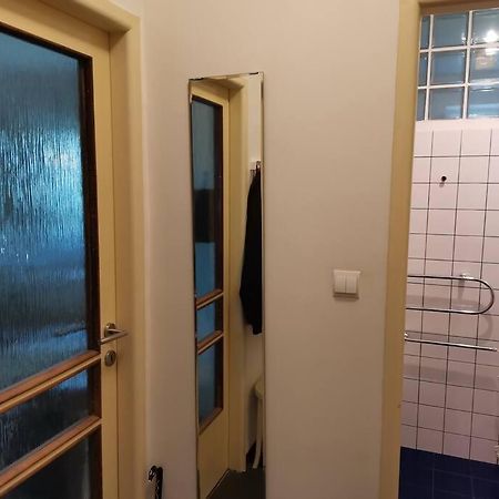 Cozy Studio In The City Centre Near Train Station Bratislava Exterior foto