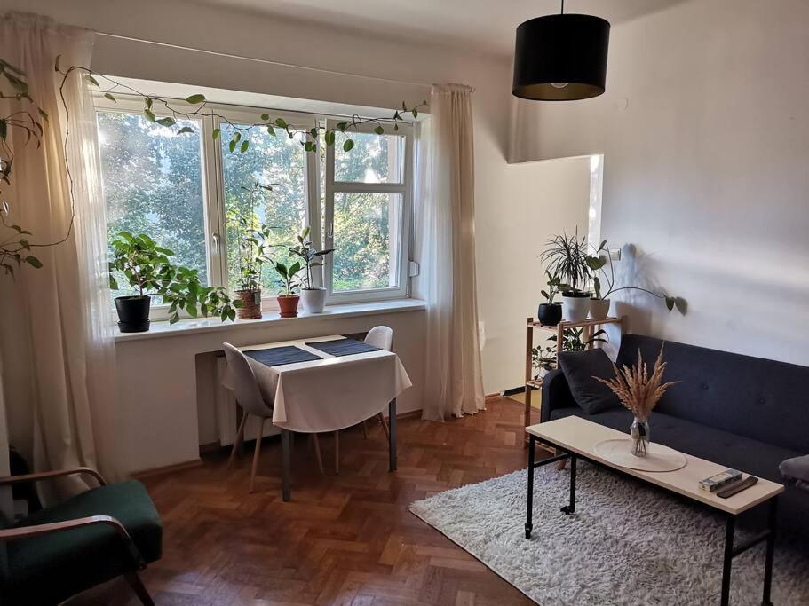 Cozy Studio In The City Centre Near Train Station Bratislava Exterior foto